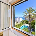 Paradiso 4*
