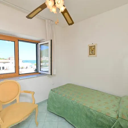 Paradiso Hotel 4*