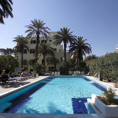 Ξενοδοχείο Paradiso 4*