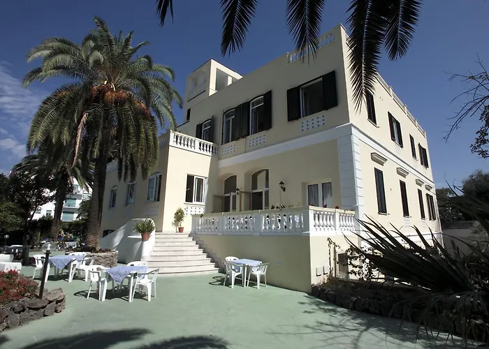 Paradiso Hotel